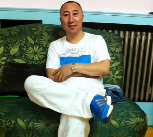 BOB半岛·(中国)官方网站赵本山10大“劣徒”有的当街打人有的飞车送命有的反目(图10)